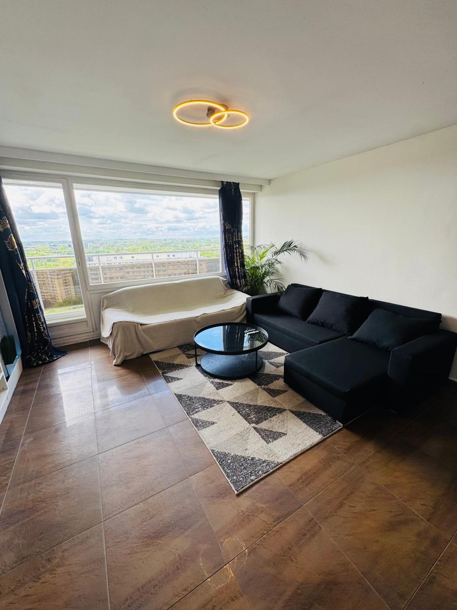 Meuble 92m2 + 2 Terrasses Lejlighed *
